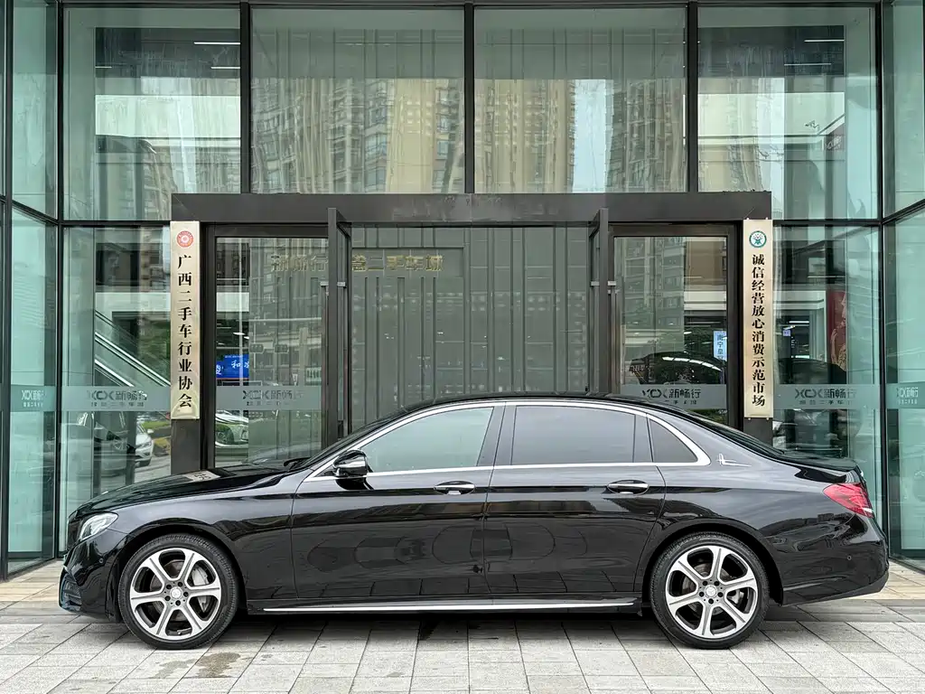 Mercedes-Benz E-Class 2017