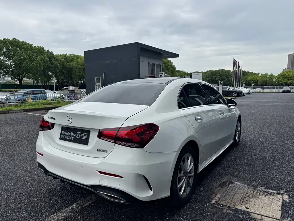 Mercedes-Benz A-Class 2020 — фото 6