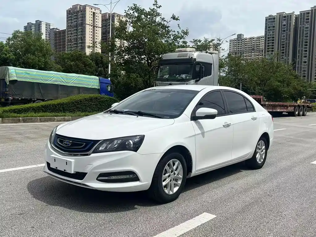 Geely Emgrand 2017 — фото 1