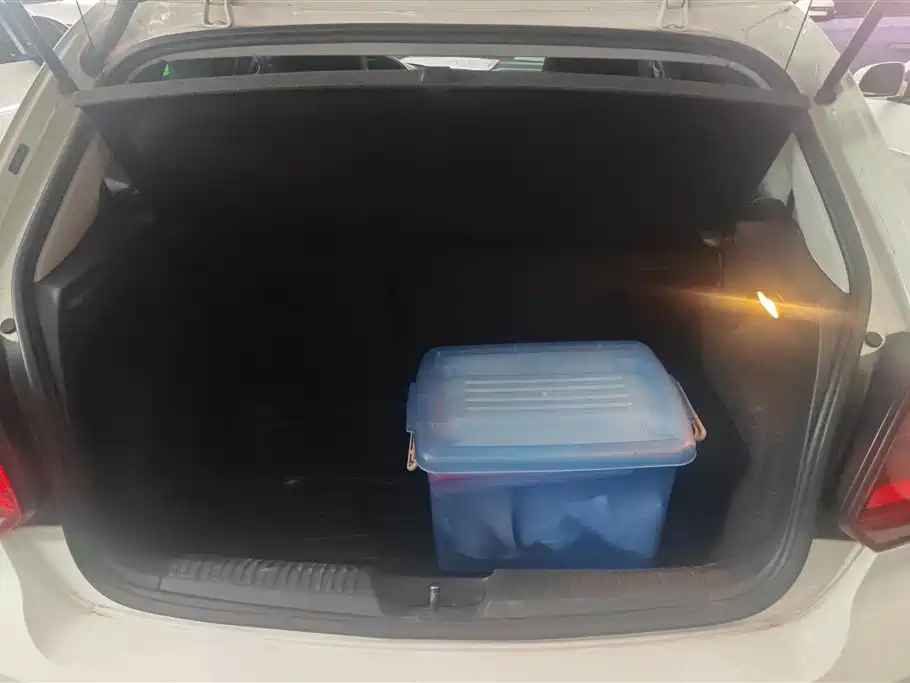 Volkswagen Polo 2016