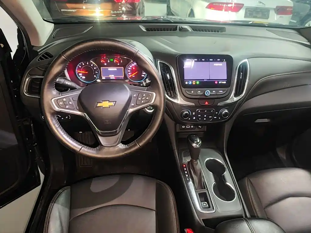 Chevrolet Equinox 2019 — фото 11