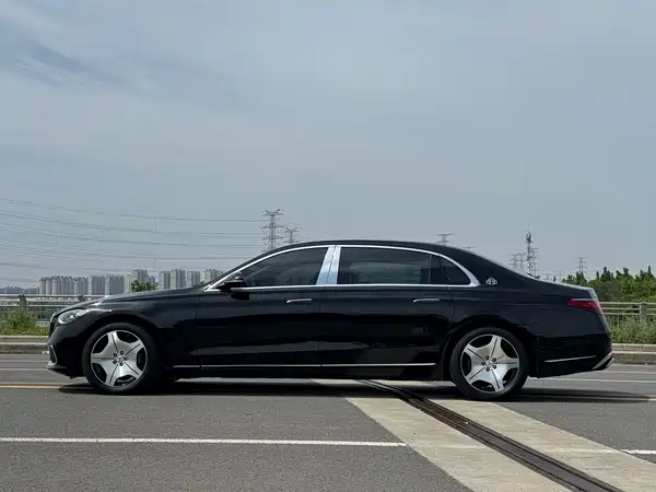 Mercedes-Benz Maybach S-Class 2021