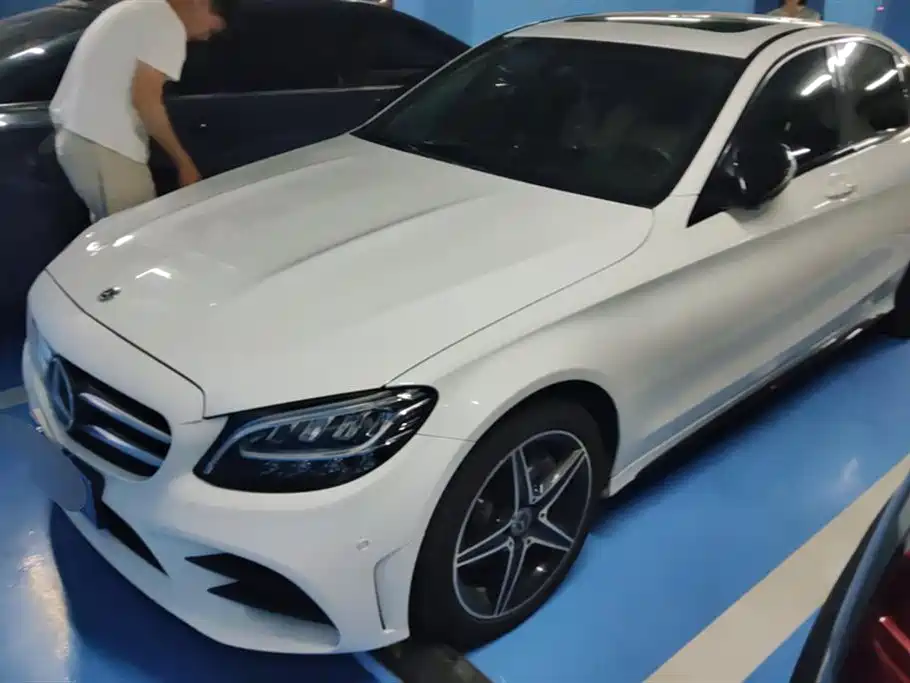 Mercedes-Benz C-Class 2020