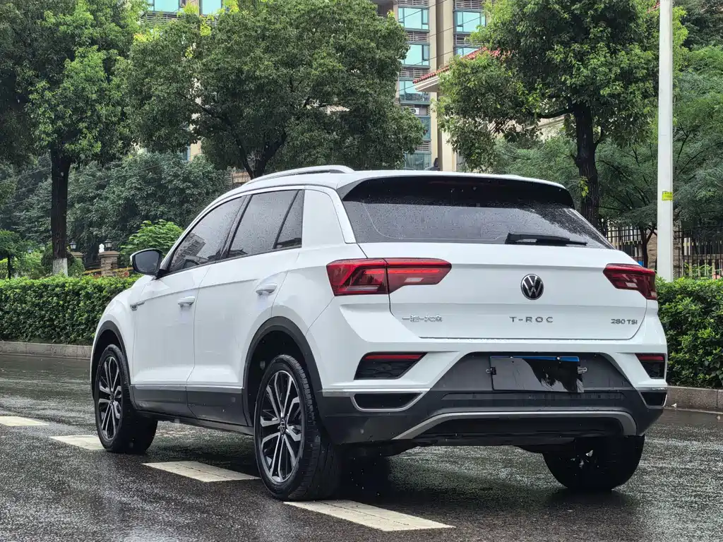 Volkswagen T-Roc 2022 — фото 15