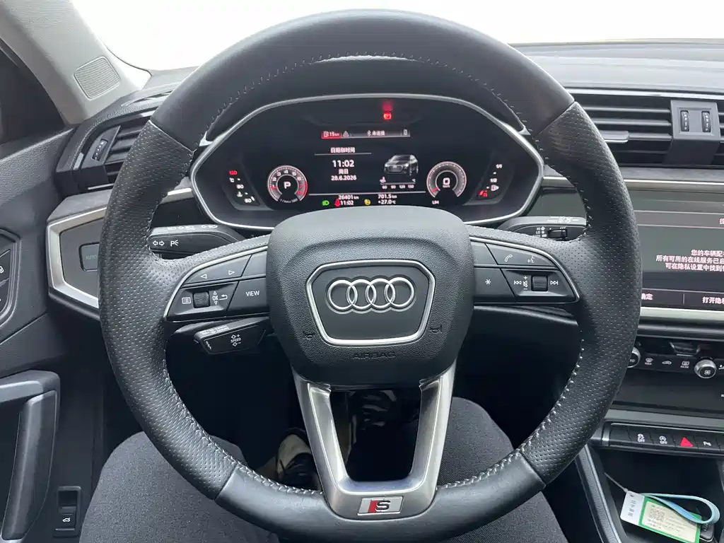 Audi Q3 Sportback 2022 — фото 13