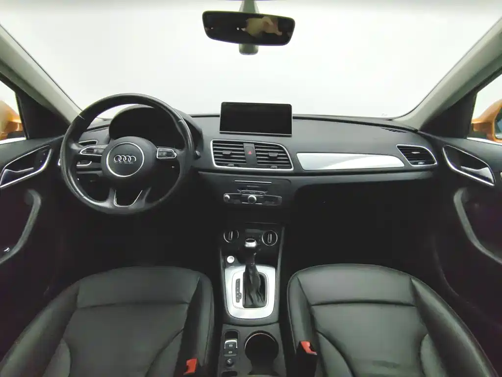 Audi Q3 2016