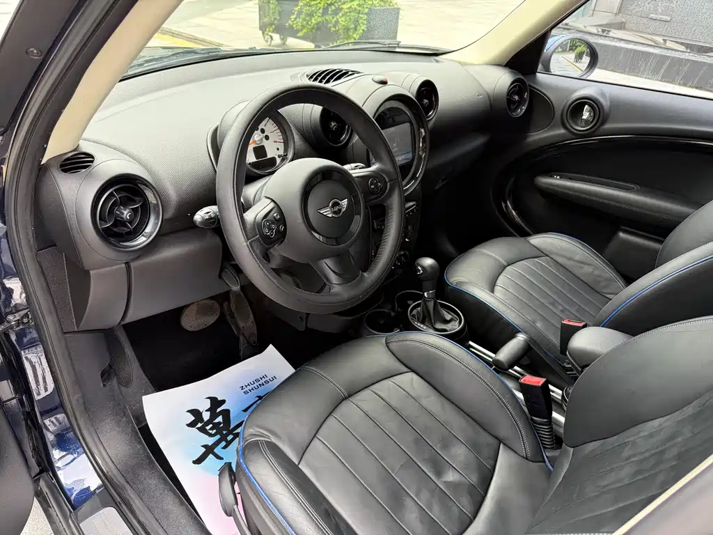 MINI Countryman 2014
