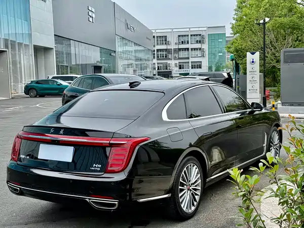 Hongqi H9 2021
