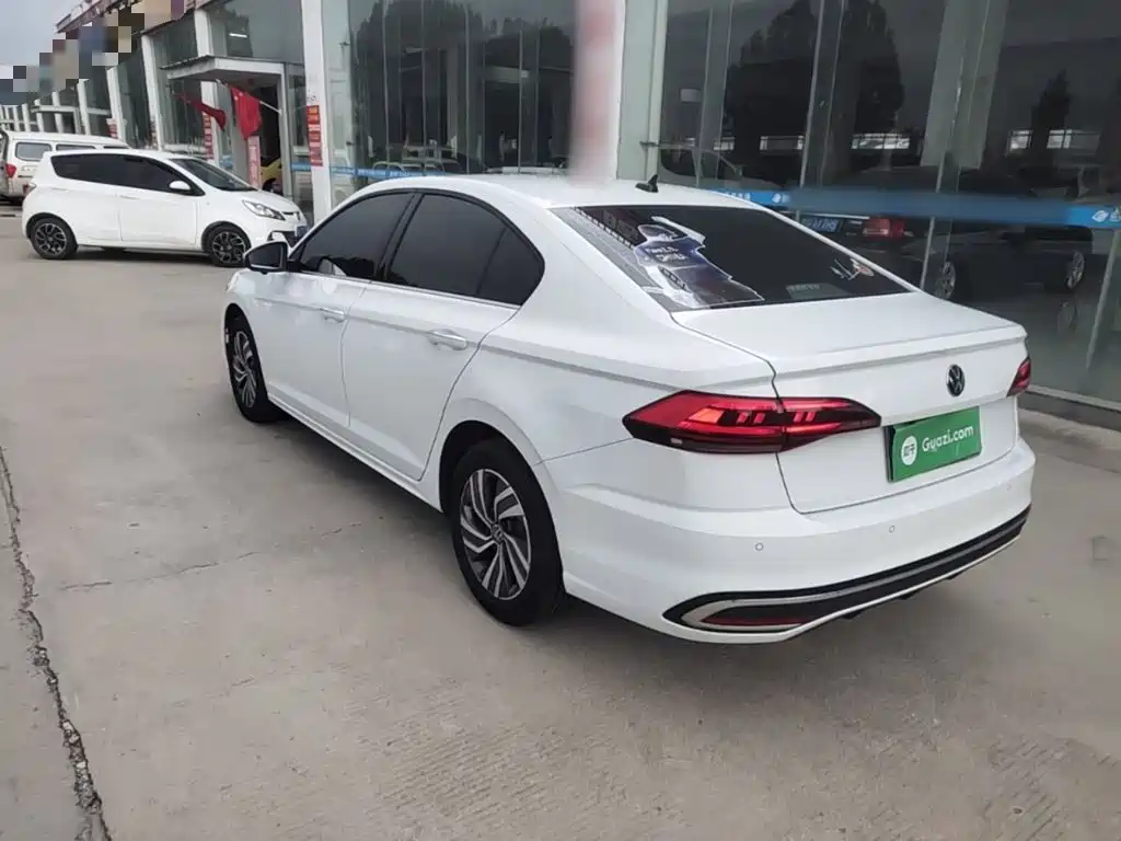 Volkswagen Bora 2022
