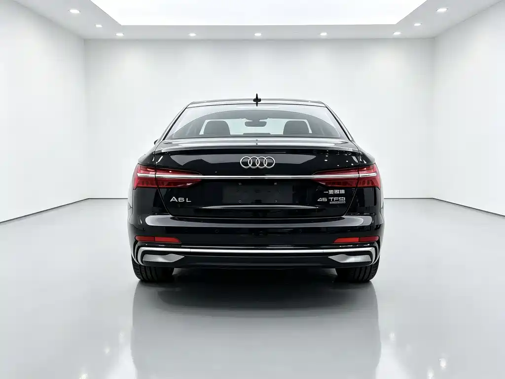 Audi A6L 2025