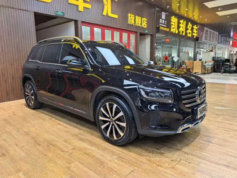 Mercedes-Benz GLB 2025