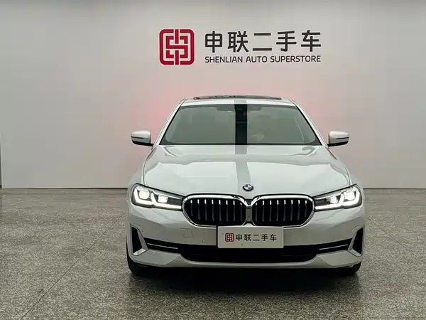 BMW 5 Series 2022