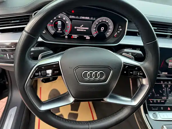 Audi A8 2022