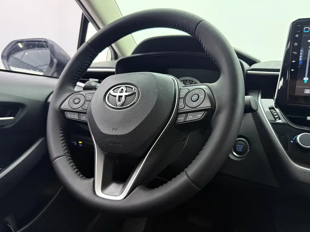 Toyota Corolla 2022 — фото 14