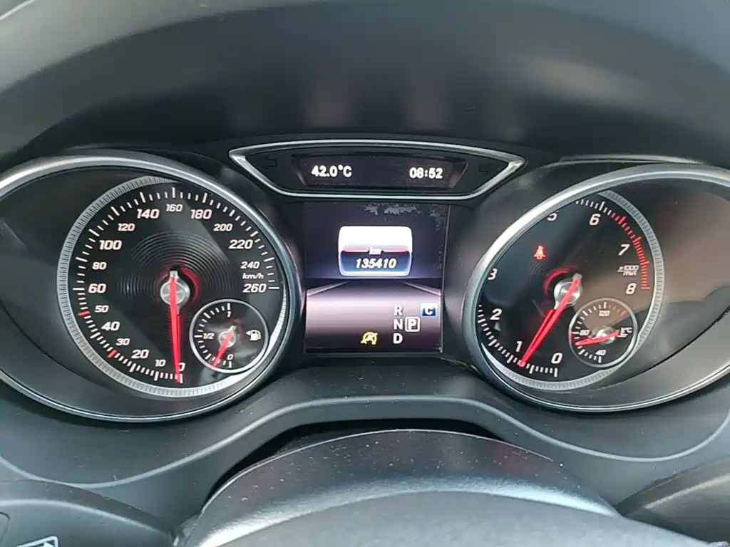 Mercedes-Benz GLA 2018 — фото 12