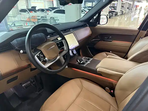 Land Rover Range Rover 2023