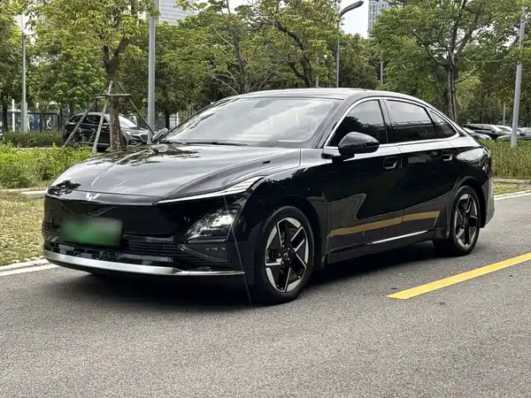 Wuling Starlight 2024