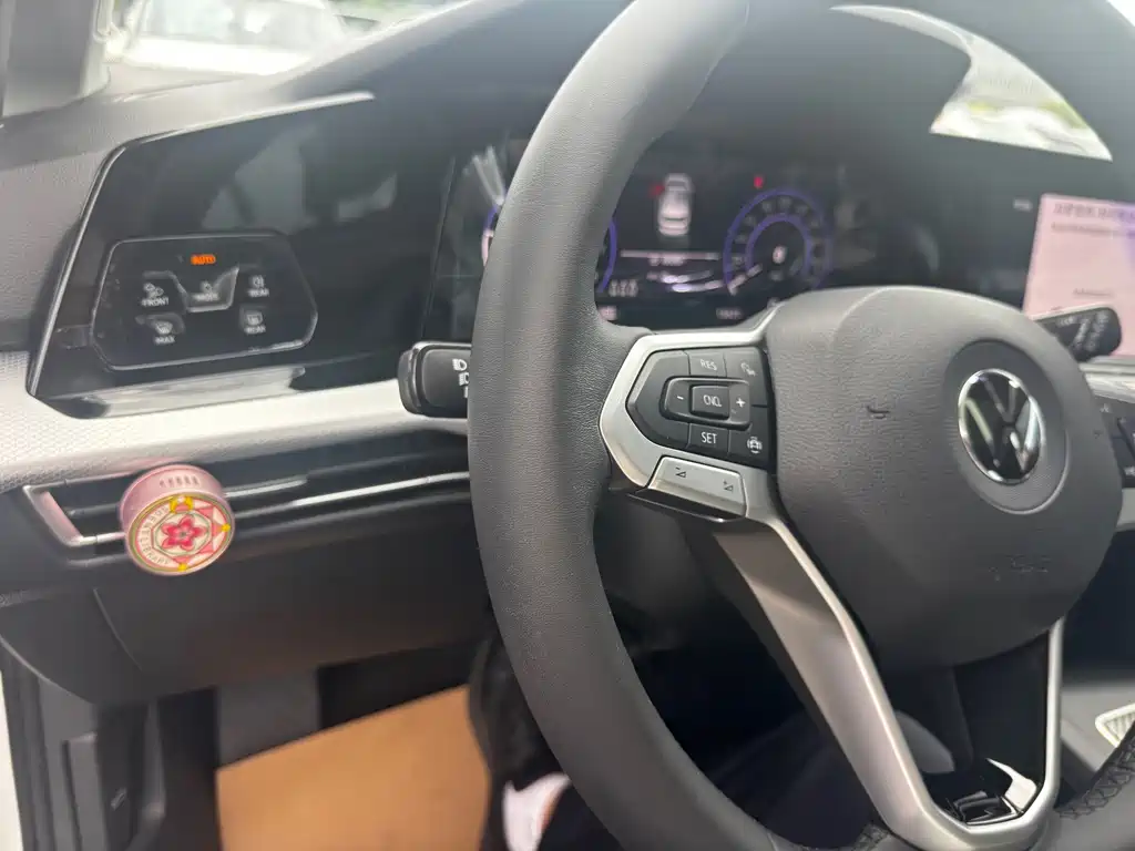Volkswagen Golf 2023