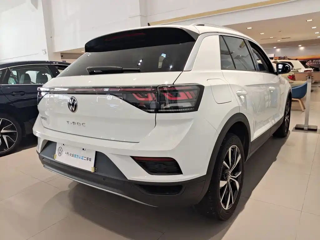 Volkswagen T-Roc 2025