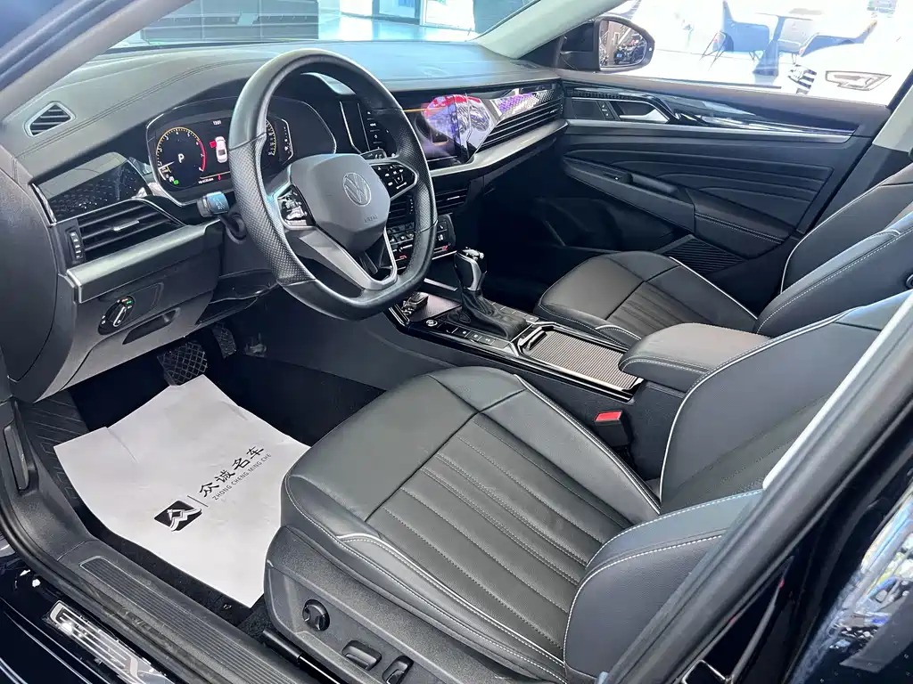 Volkswagen Passat 2022