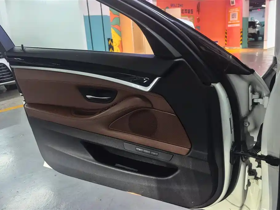 BMW 5 Series 2014