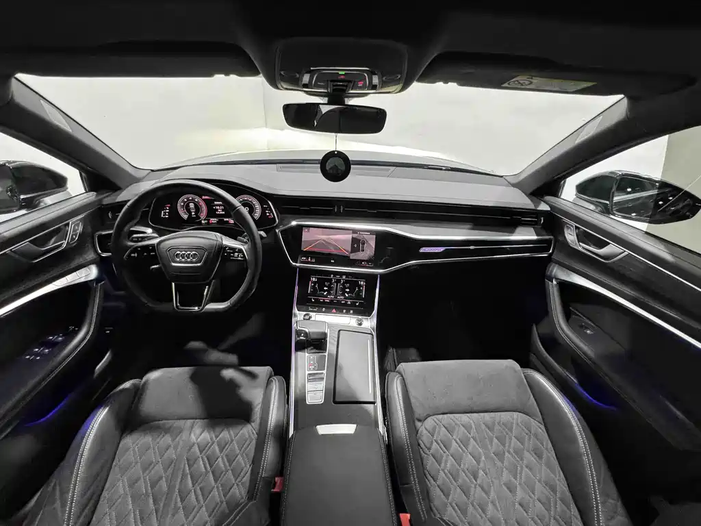 Audi A6L 2024