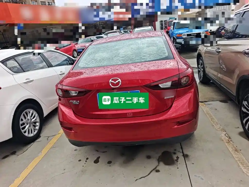 Mazda 3 Angkesela 2015