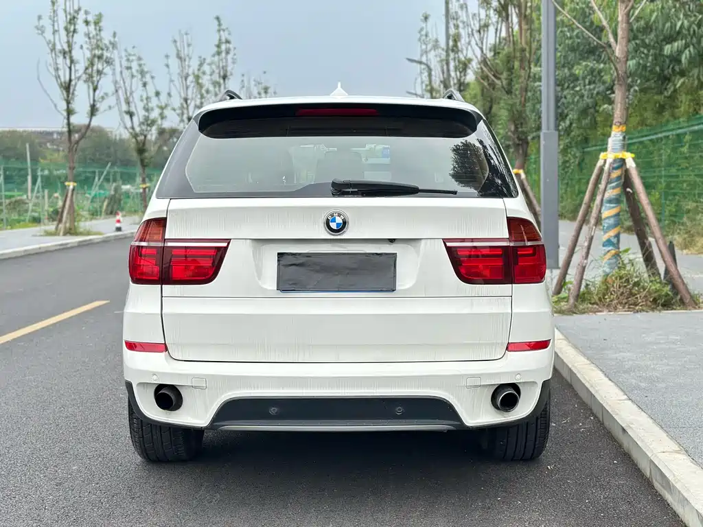 BMW X5 2011 — фото 22