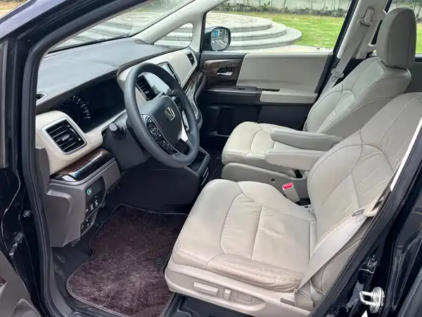 Honda Odyssey 2016