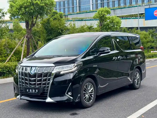 Toyota Alphard 2021
