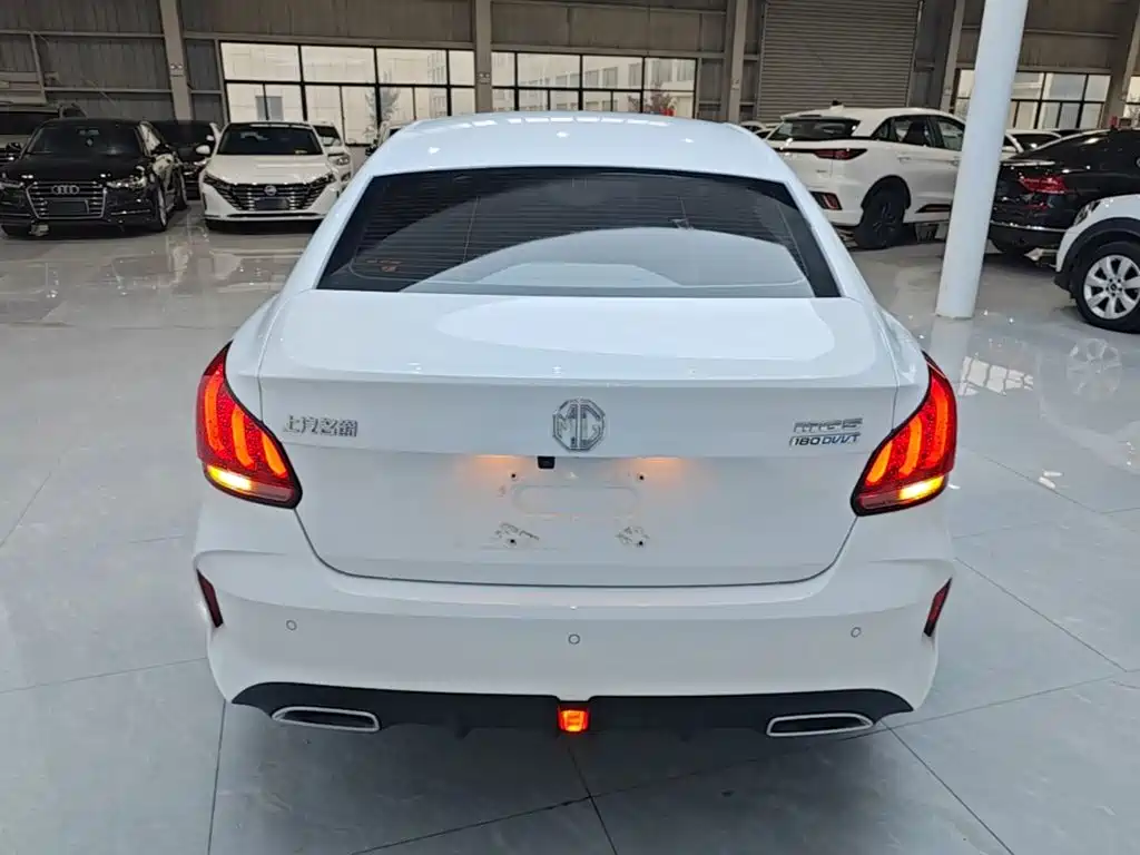 MG MG5 2024