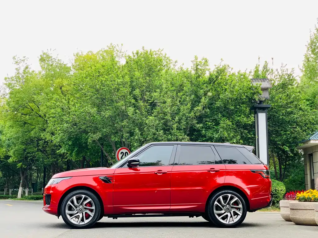 Land Rover Sport 2018 — фото 13