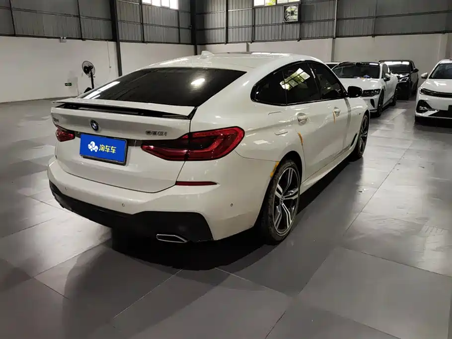 BMW 6 Series GT 2021