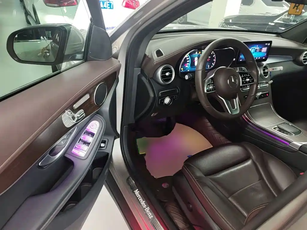 Mercedes-Benz GLC 2021 — фото 16