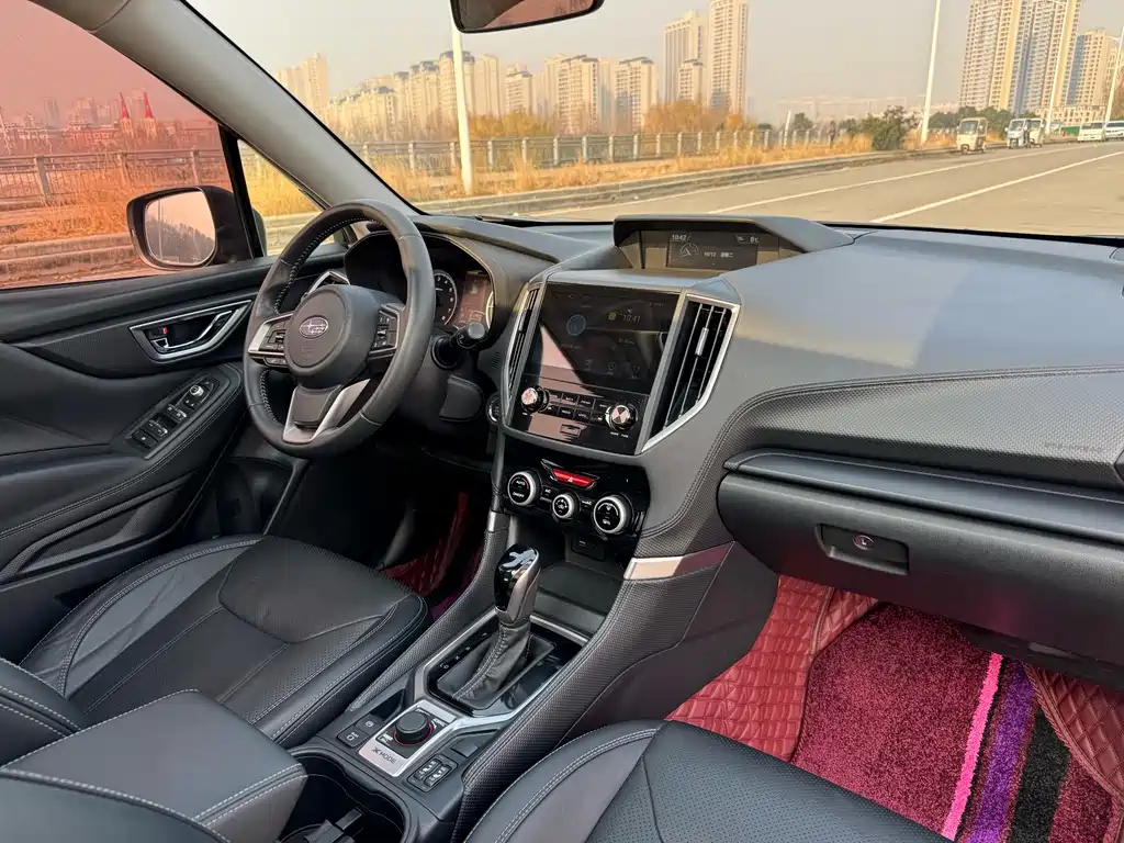 Subaru Forester 2019 — фото 19