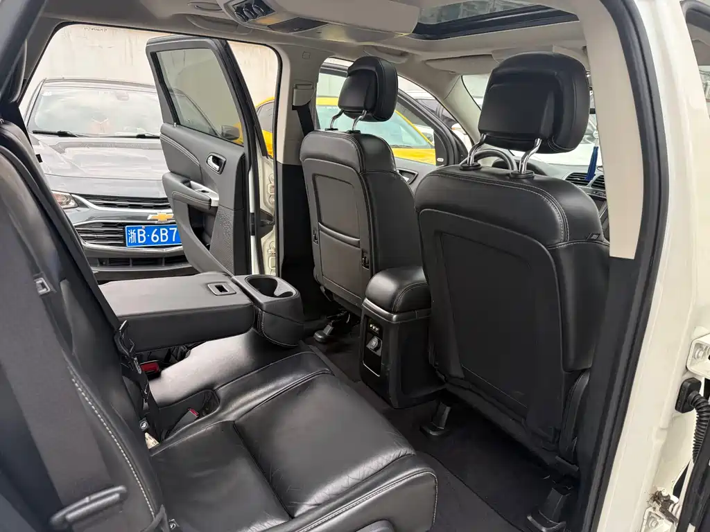Dodge Journey 2015 — фото 10