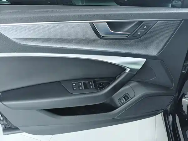 Audi A6L 2019