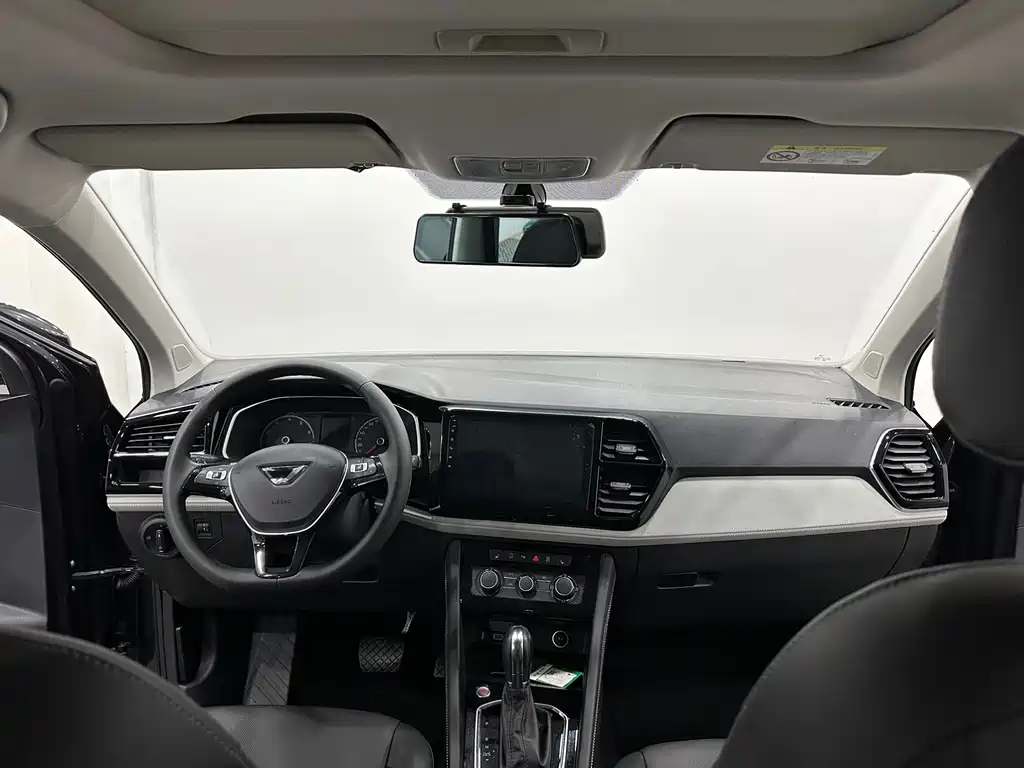 Jetta VS5 2022