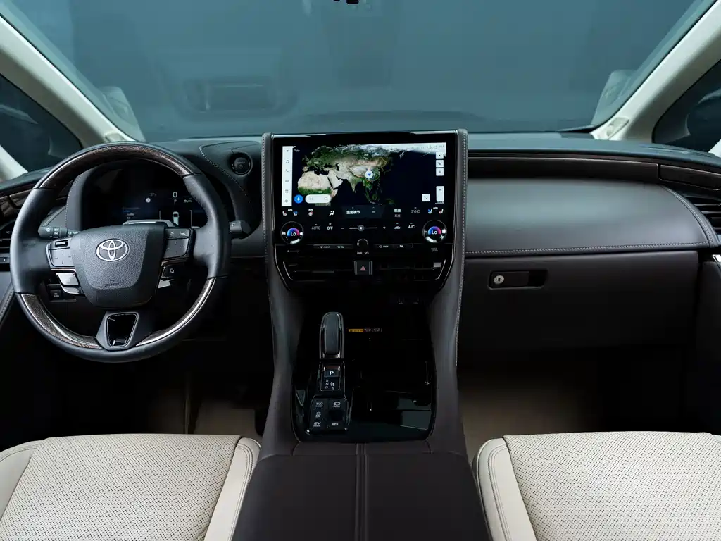Toyota Alphard 2024 — фото 6