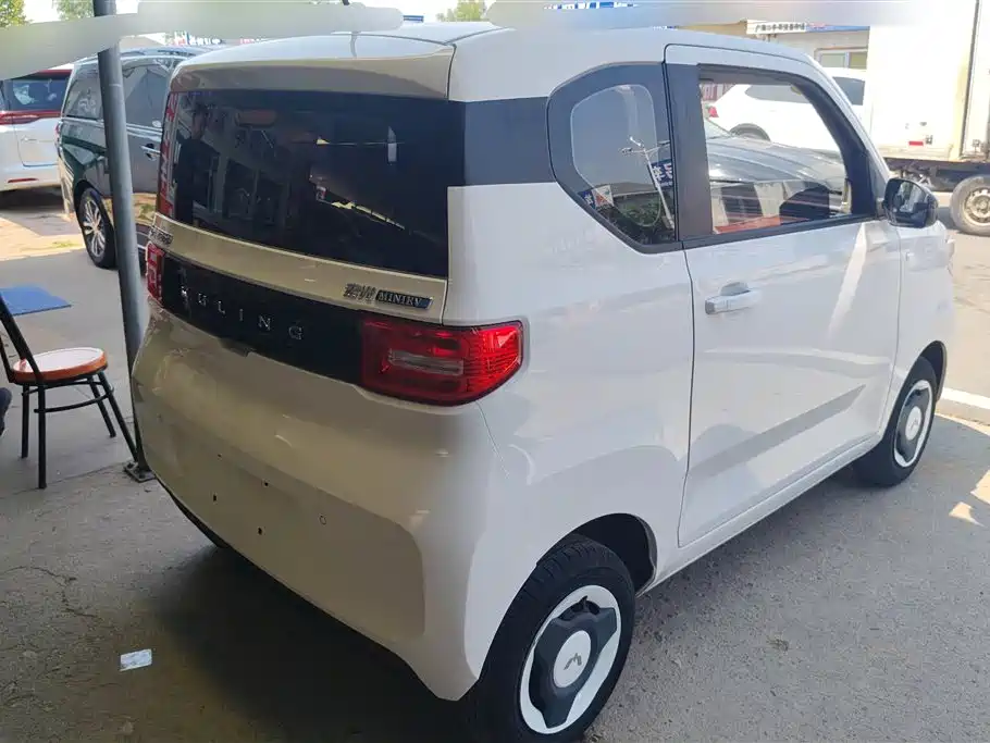 Wuling MINIEV 2023