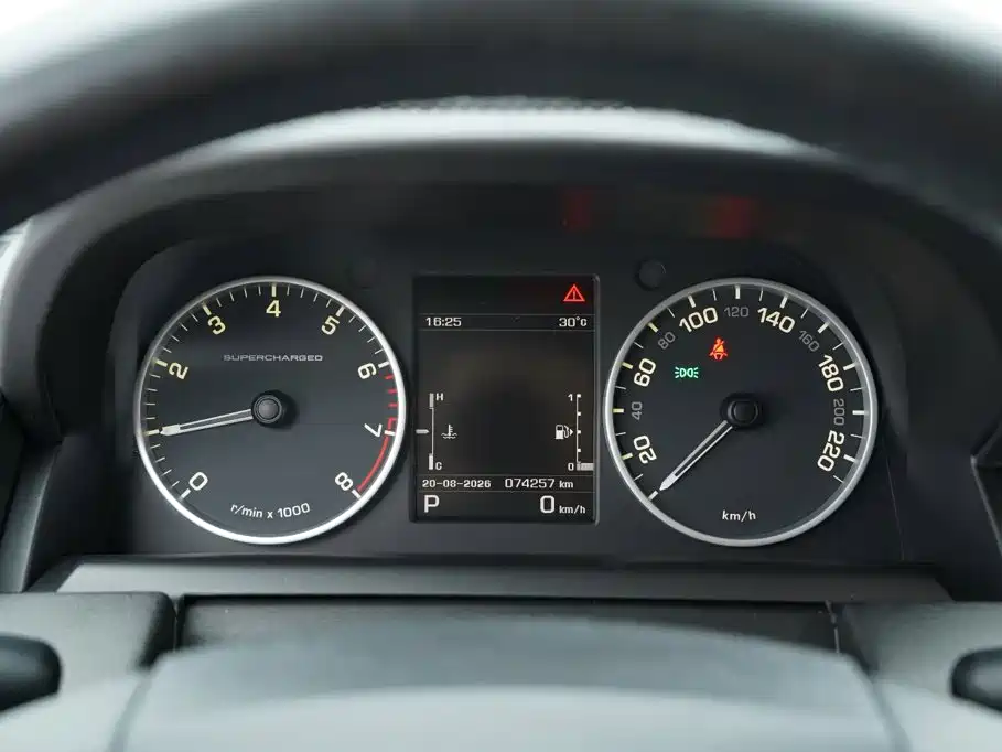 Land Rover Range Rover Sport 2012 — фото 11