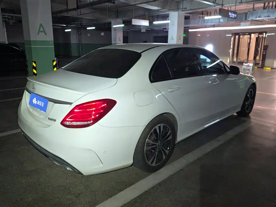 Mercedes-Benz C-Class 2017