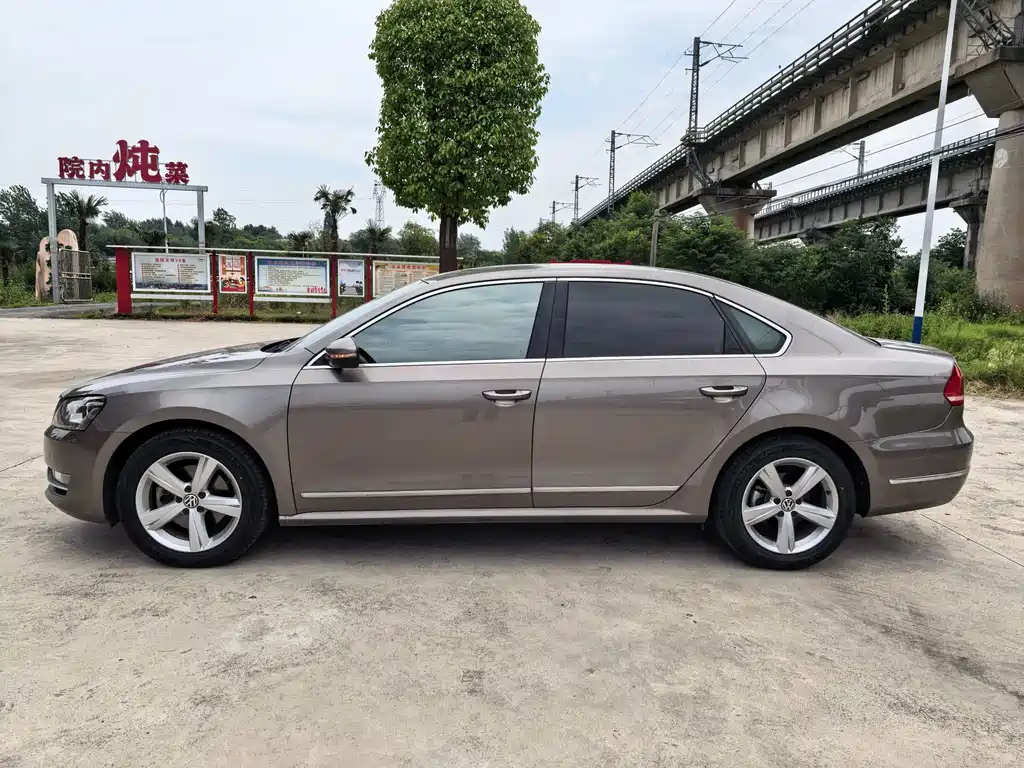 Volkswagen Passat 2014