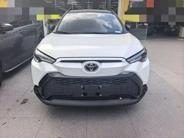 Toyota Frontlander 2025