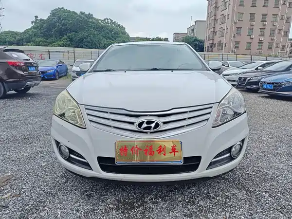 Hyundai Yuedong 2015