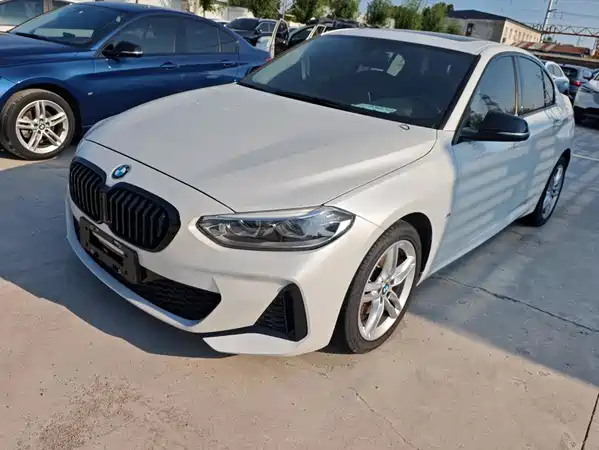 BMW 1 Series 2023