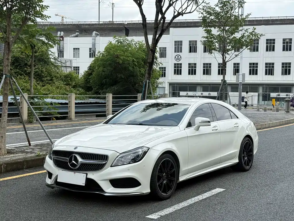 Mercedes-Benz CLS 2017 — фото 1