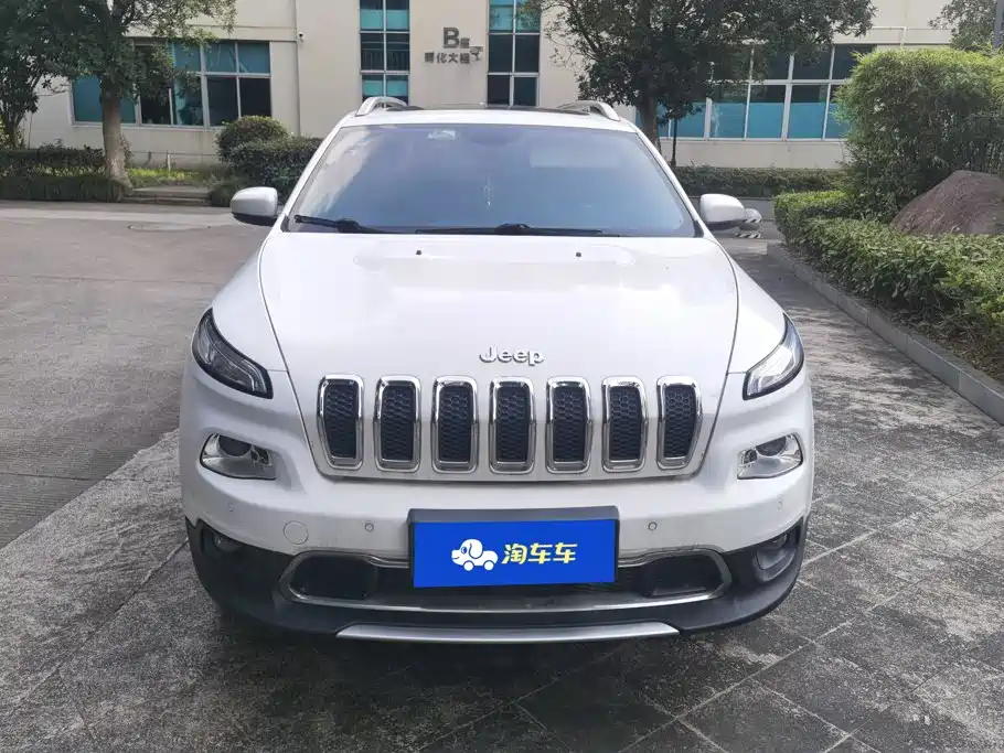 Jeep Cherokee 2017 — фото 2