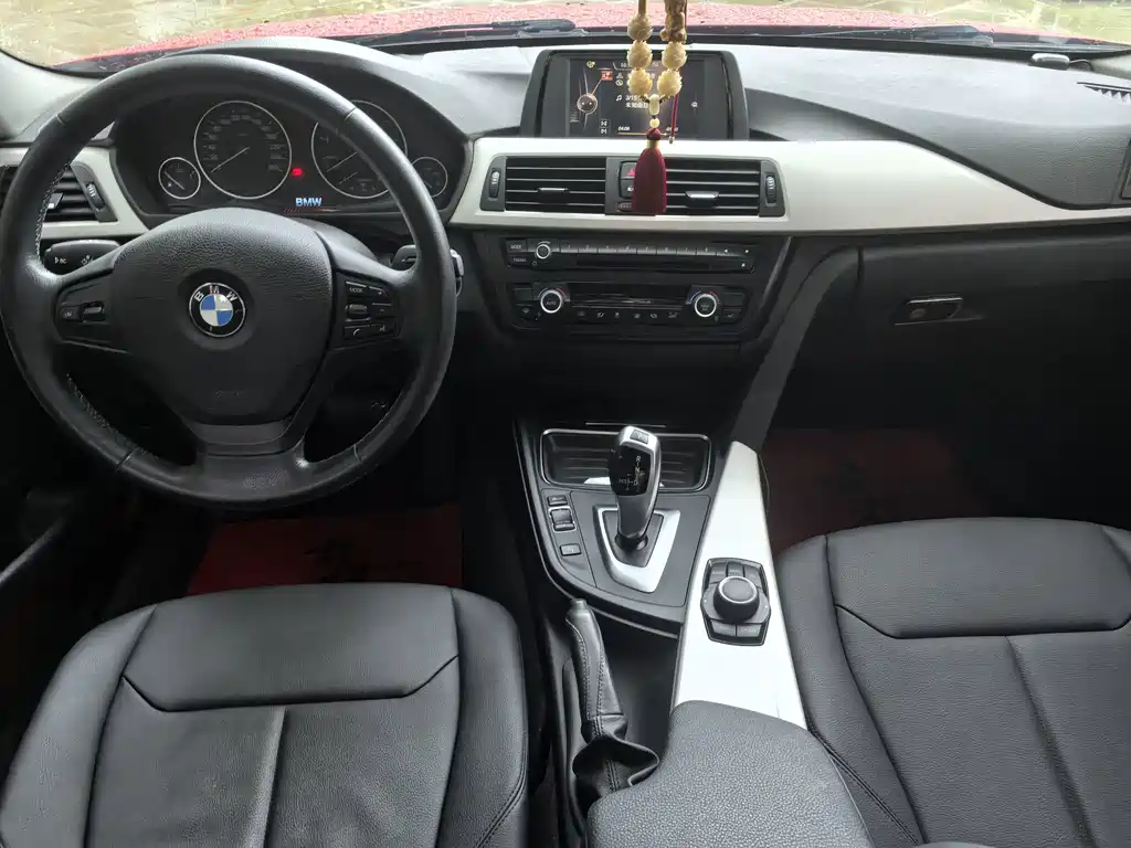 BMW 3 Series 2016 — фото 7