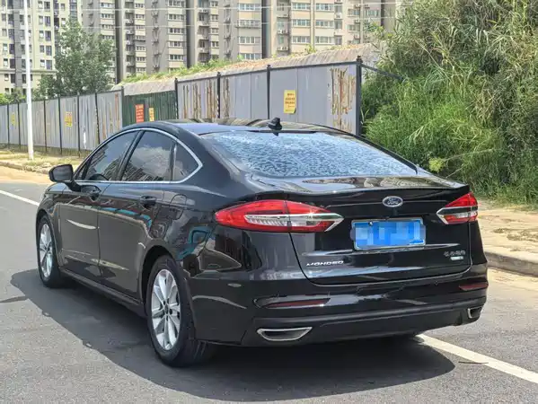 Ford Mondeo 2021